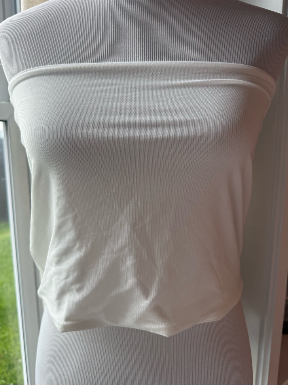 Edikted White Strapless Tube Top Size S Bandeau Crop Top Y2K